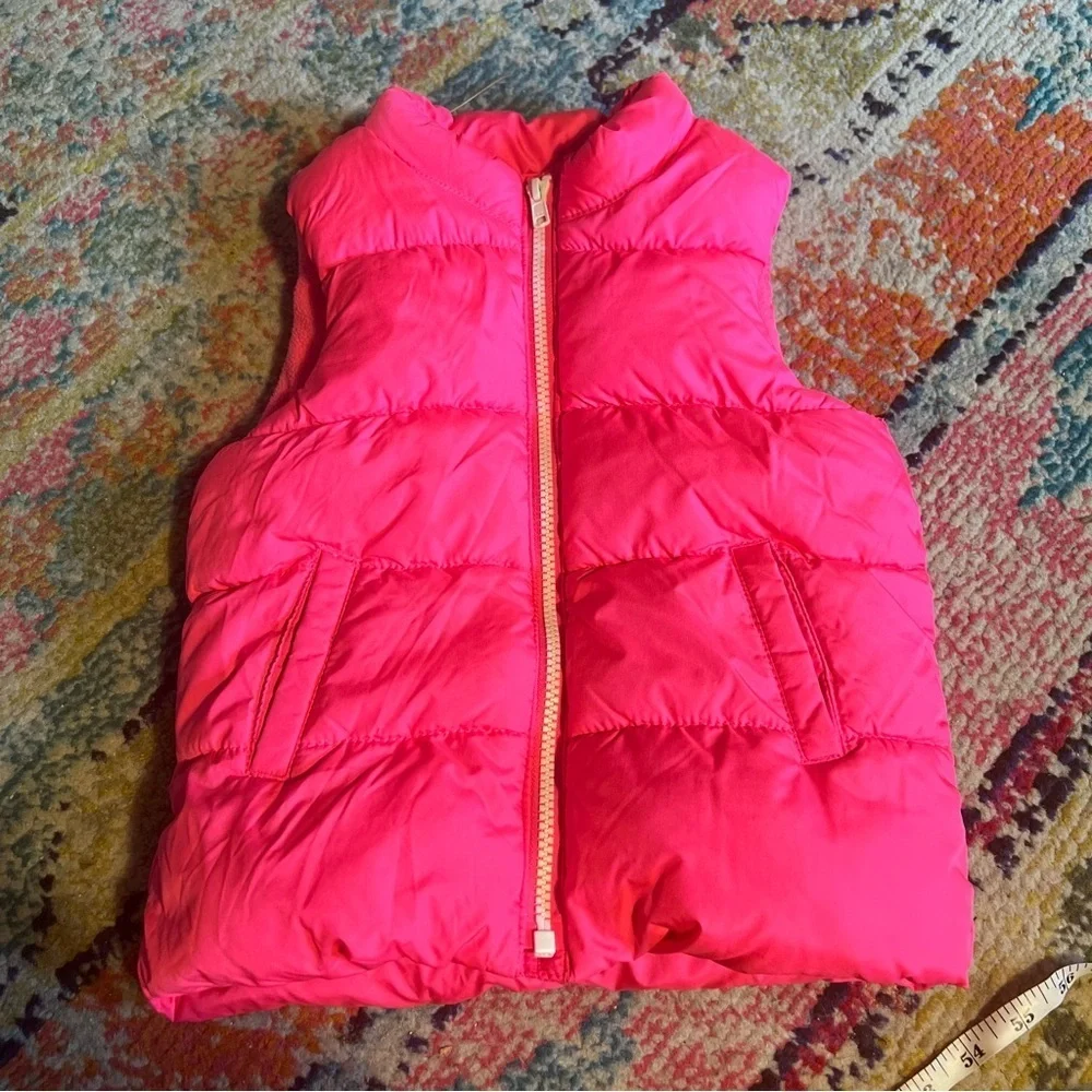 Old navy puffer vest girls size 4T bright pink